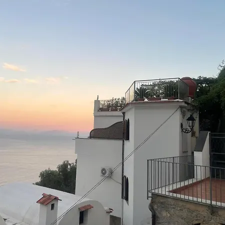 L'isola Di Prospero Dimora D'arte Del 400 Vista Mare Hébergement de vacances